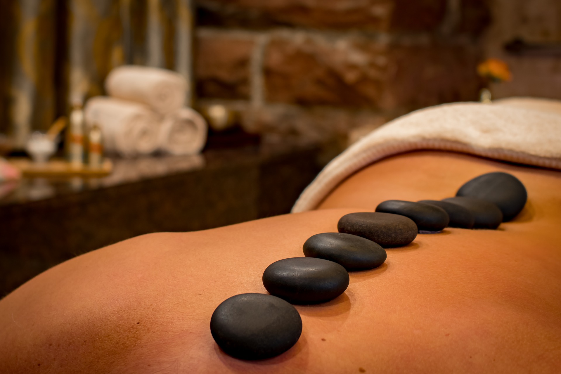 Hotstone massage